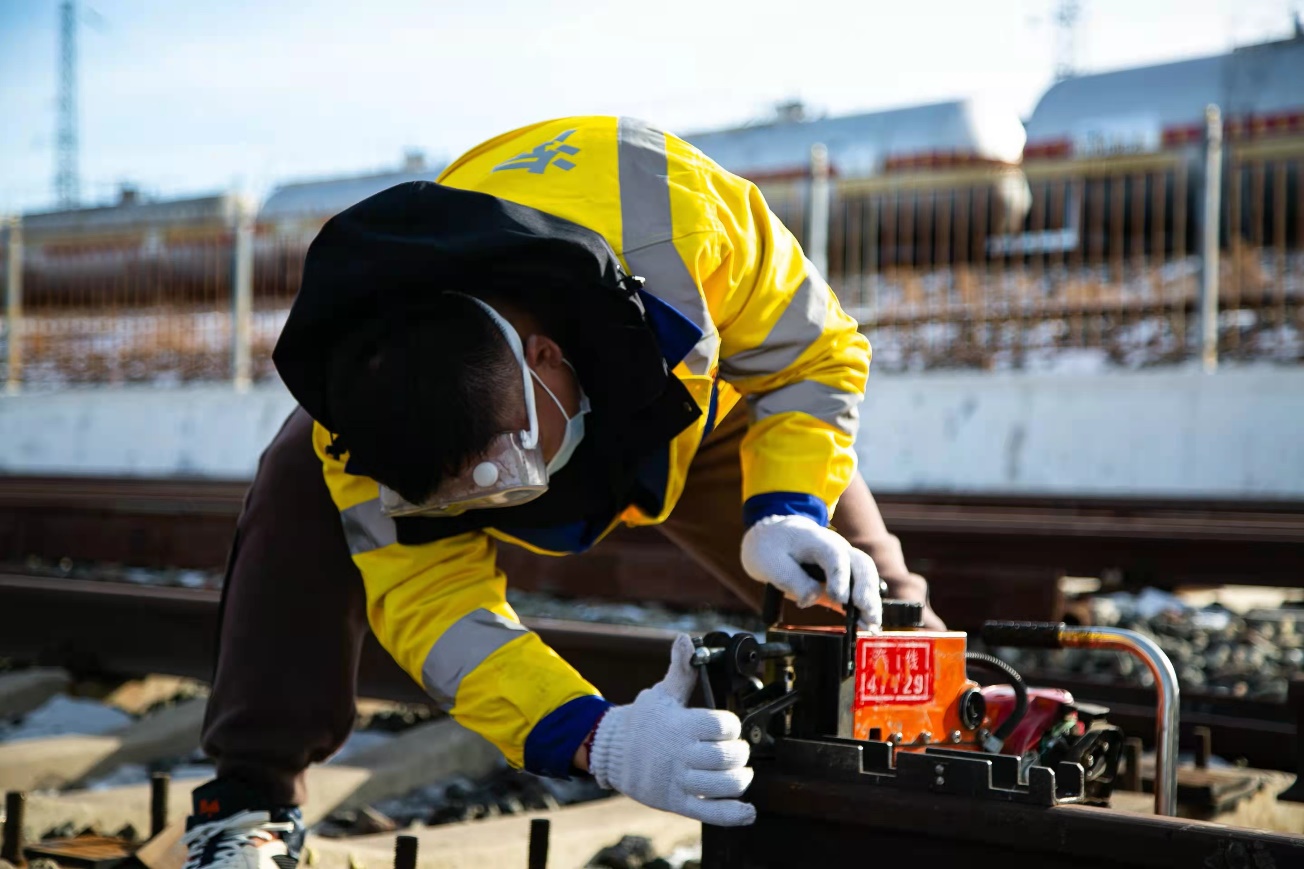 【榜样力量】铁道上的“青年突击队”：初心如磐 “青”尽全力