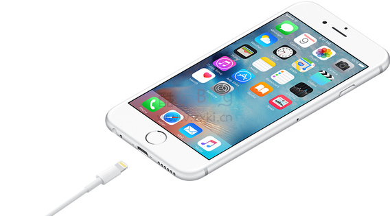 苹果发出警告，不要睡在正在充电的手机旁边！